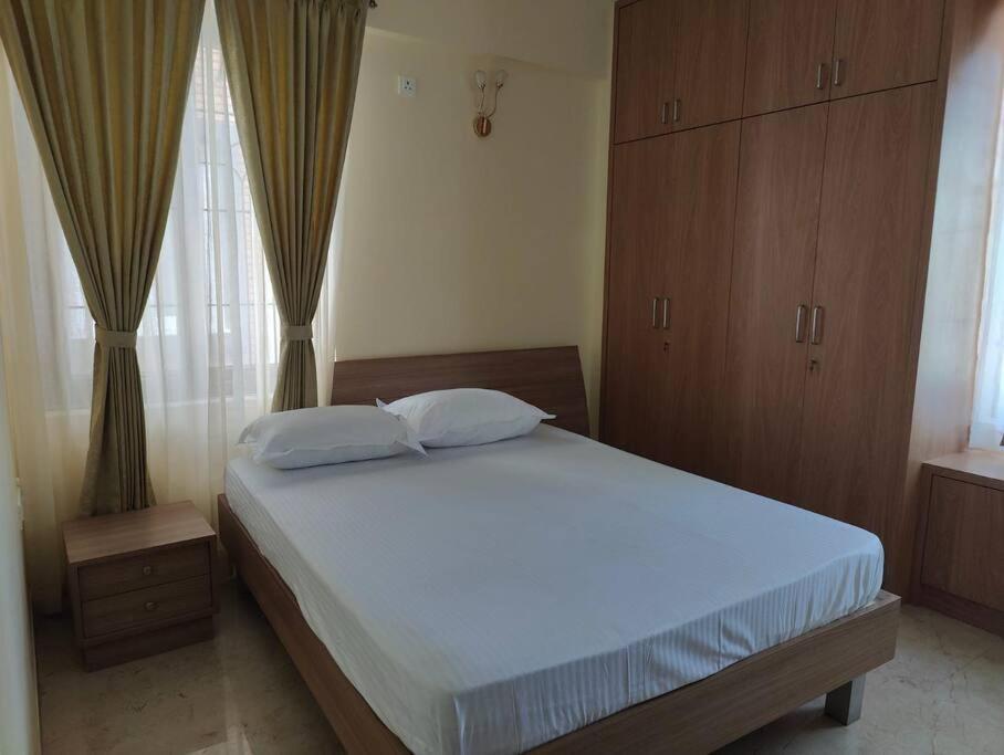 Tara Suites Premium Rooms In Central Indiranagar 벵갈루루 외부 사진