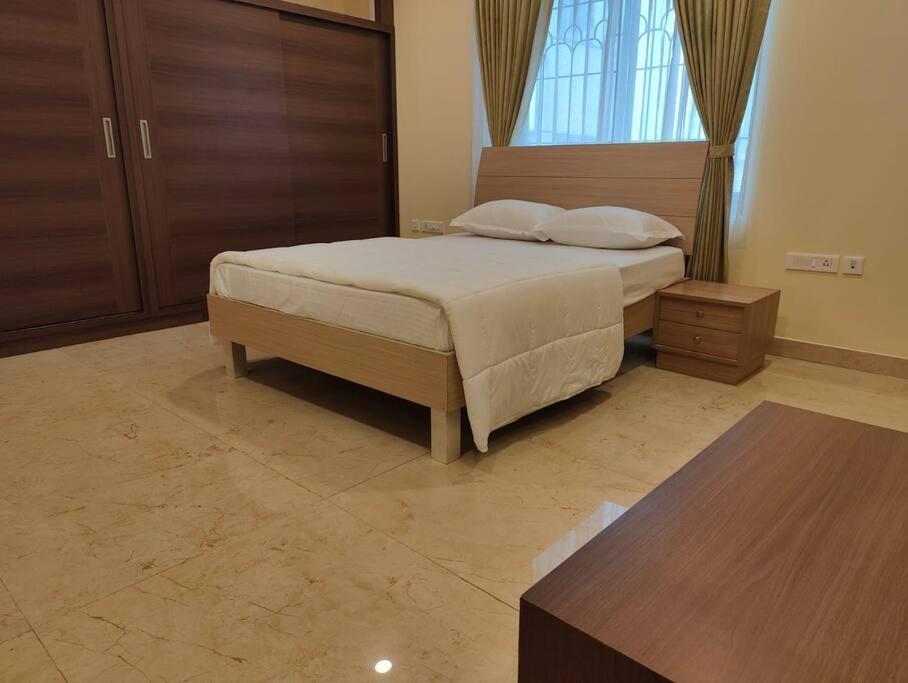 Tara Suites Premium Rooms In Central Indiranagar 벵갈루루 외부 사진