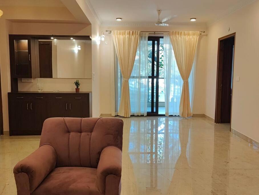 Tara Suites Premium Rooms In Central Indiranagar 벵갈루루 외부 사진
