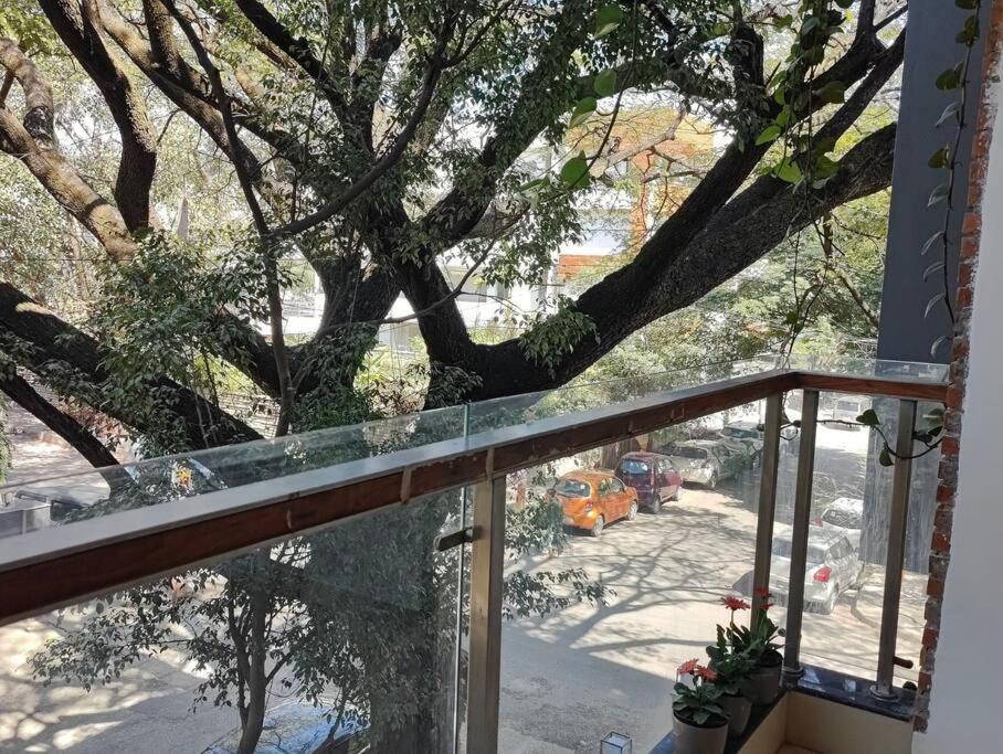 Tara Suites Premium Rooms In Central Indiranagar 벵갈루루 외부 사진