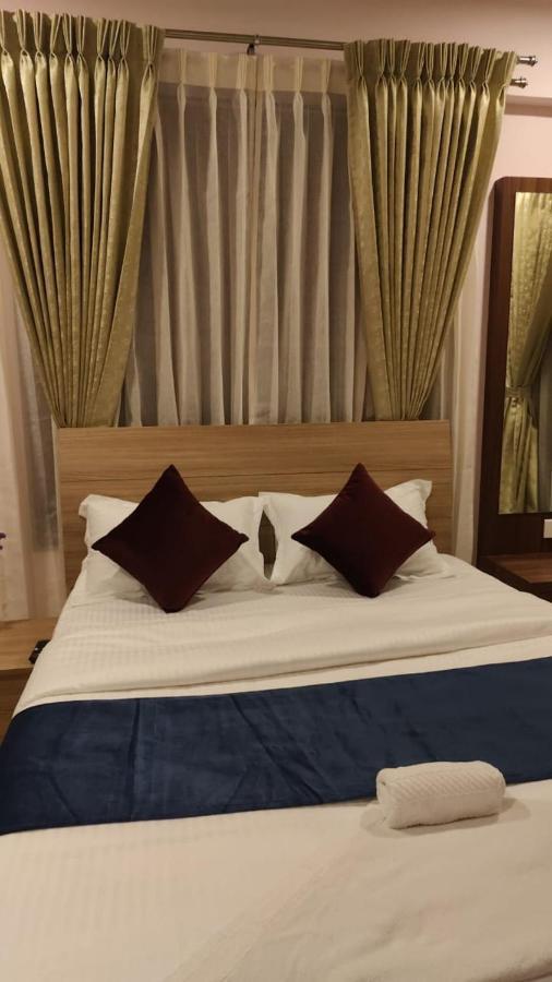 Tara Suites Premium Rooms In Central Indiranagar 벵갈루루 외부 사진